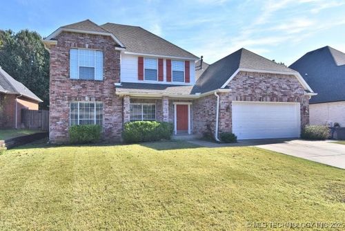 8931 S Erie Ave, Tulsa, OK, 74137-3546 | Card Image