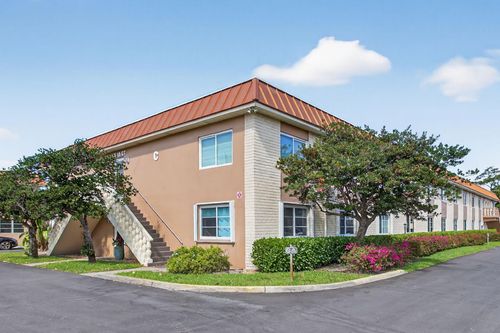 apt-214c-9 Ne 19th Ct, Wilton Manors, FL, 33305-1094 | Card Image