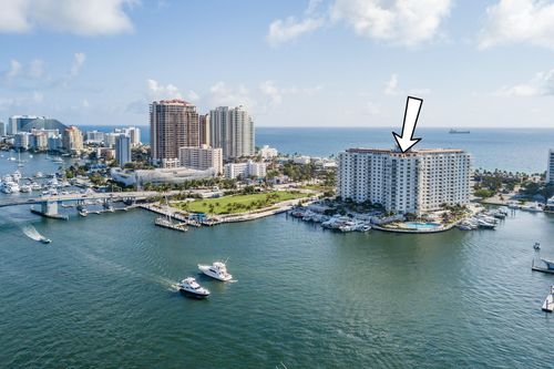 1105-1 Las Olas Cir, Fort Lauderdale, FL, 33316-1604 | Card Image