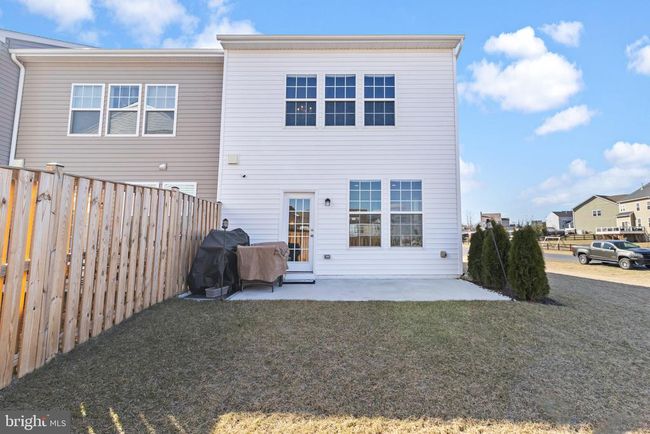 15 Kirby Ct, Townhouse with 3 bedrooms, 3 bathrooms and null parking in BUNKER HILL WV | Image 4