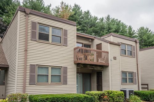 506-506 Twin Circle Dr, South Windsor, CT, 06074-2695 | Card Image