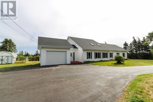 644 Pouch Cove Highway, Flatrock, NL, A1K1C8 | Card Image