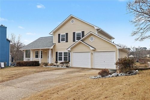 2752 Inverloch Cir, Duluth, GA, 30096-6239 | Card Image