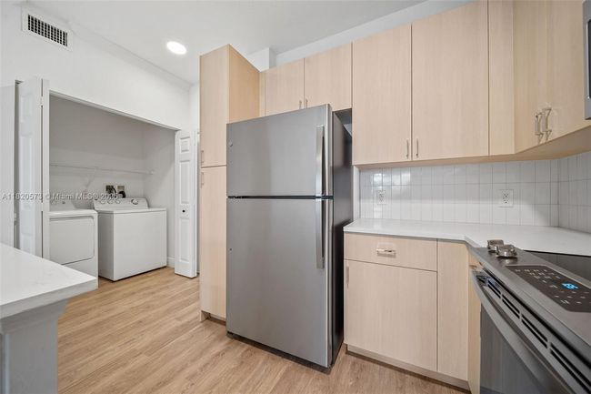 213 - 10170 Sw 7 Th St, Condo with 2 bedrooms, 2 bathrooms and null parking in Pembroke Pines FL | Image 19