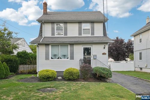 120 Grant Ave, Nutley, NJ, 07110-2857 | Card Image