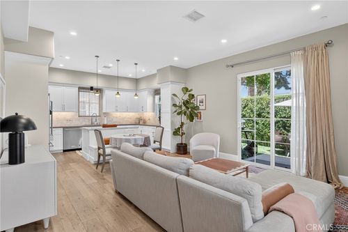 3918 W 242nd St, Torrance, CA, 90505 | Card Image