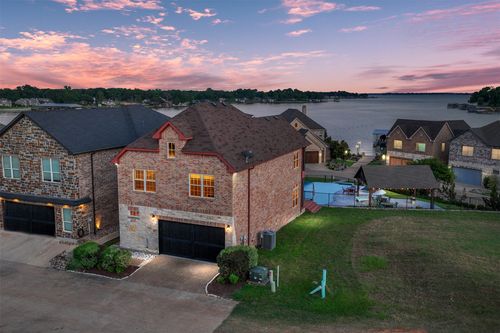 178 Marina Dr, Mabank, TX, 75156-4256 | Card Image