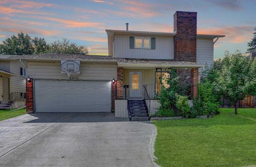 6910 97 B Street, Grande Prairie, AB, T8V5E6 | Card Image