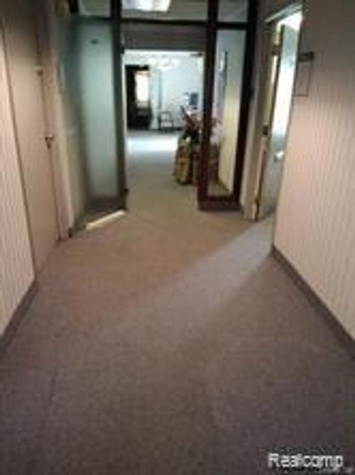 25755 Southfield Rd, Southfield, MI, 48075-1876 | Card Image