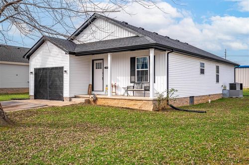 127 Garland Way, Russellville, KY, 42276-1128 | Card Image