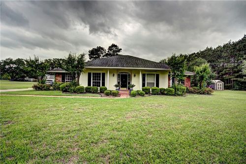 311 Bessie St, Coushatta, LA, 71019-7532 | Card Image