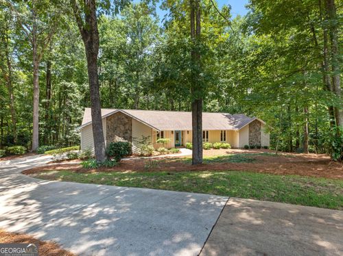 1024 Walt Banks Rd, Peachtree City, GA, 30269-1335 | Card Image