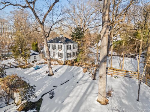 2 Apple Tree Close, Chappaqua, NY, 10514-1701 | Card Image