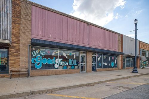109 W Main Street, Watonga, OK, 73772 | Card Image