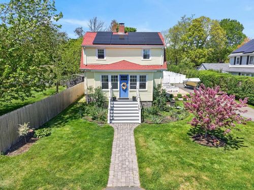 7 Verndale Cir, Bristol, RI, 02809-1118 | Card Image