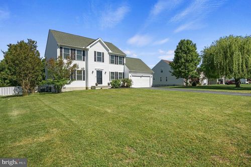 9 Big Pond Dr, MILFORD, DE, 19963-3912 | Card Image