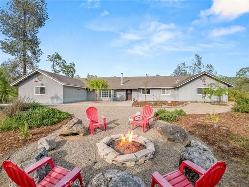 33269 River Knolls Rd, Coarsegold, CA, 93614 | Card Image
