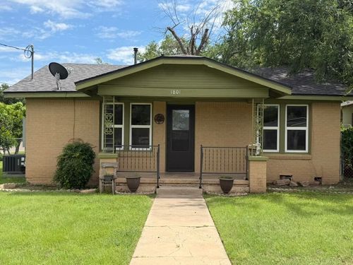 1801 W Avenue I, San Angelo, TX, 76901 | Card Image