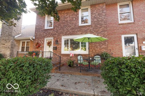 205 S Main St, Spencer, IN, 47460-1706 | Card Image