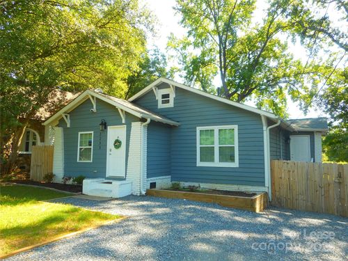 2233 Highland St, Charlotte, NC, 28208-4912 | Card Image