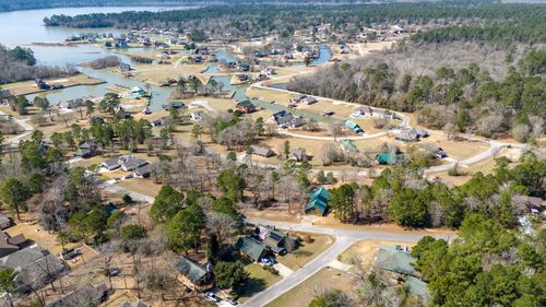 22 Hillsborough Drive, Huntsville, TX, 77340 | Card Image