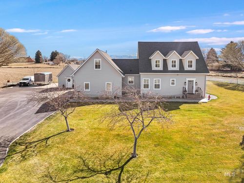 89 S 222 W, Burley, ID, 83318-5758 | Card Image