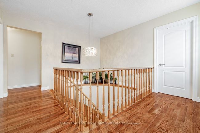 186 Ramona Blvd, House other with 4 bedrooms, 3 bathrooms and 4 parking in Markham ON | Image 15