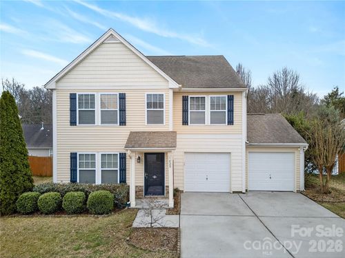 1420 Commonwealth Ave, Statesville, NC, 28677-3590 | Card Image