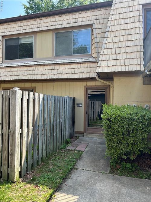 1601 Malibu Place Place, Newport News, VA, 23608 | Card Image