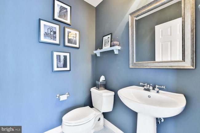 1249 Wild Hawthorn Way, Townhouse with 3 bedrooms, 4 bathrooms and null parking in RESTON VA | Image 18