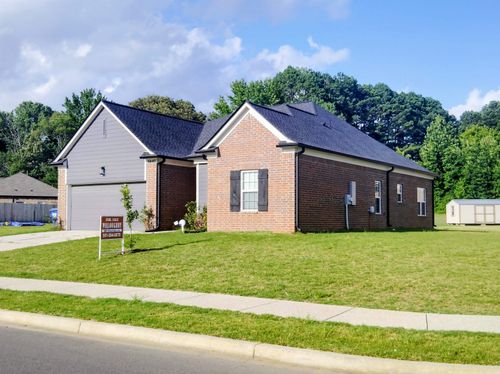 5840 Tucker Landing Dr, Horn Lake, MS, 38637-1093 | Card Image