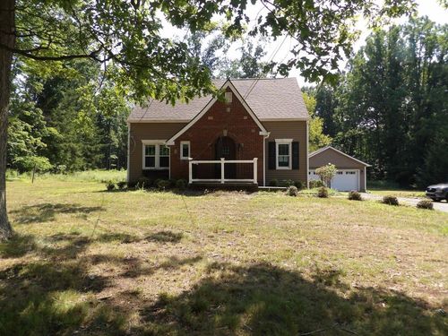 6640 Saranac Dr, Transfer, PA, 16154-8958 | Card Image