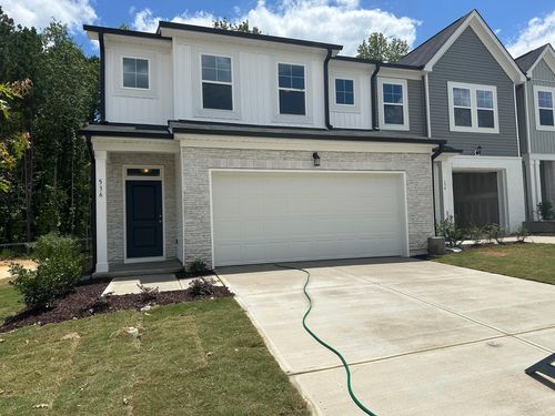 284-536 Barrington Row Ave, Zebulon, NC, 27597-3709 | Card Image
