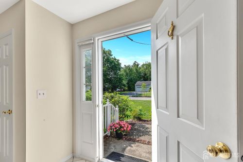 21 Van Hise Ct, East Brunswick, NJ, 08816-3439 | Card Image