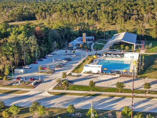 Holcomb YMCA is within walking distance. | Image 28