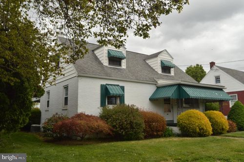2121 Peters Rd, READING, PA, 19601-1164 | Card Image