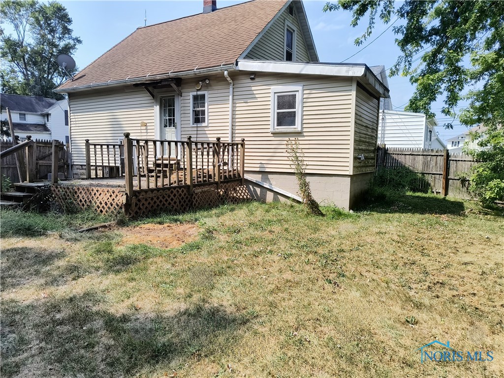 Spring St, Fremont, OH 43420