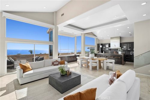 10 N Stonington Rd, Laguna Beach, CA, 92651-6756 | Card Image