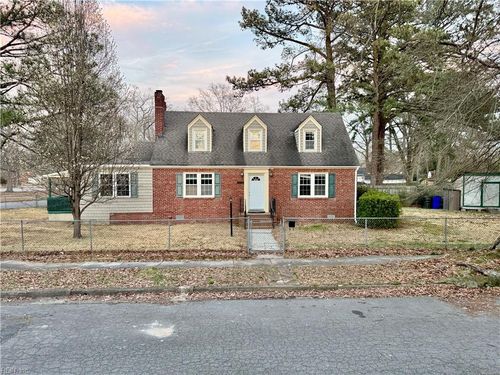 114 Haven Dr, Norfolk, VA, 23503-4840 | Card Image