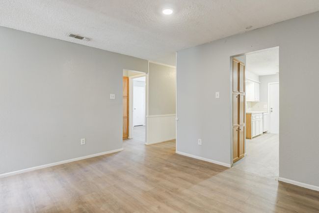1311 80 Th St, Home with 6 bedrooms, 4 bathrooms and null parking in Lubbock TX | Image 12