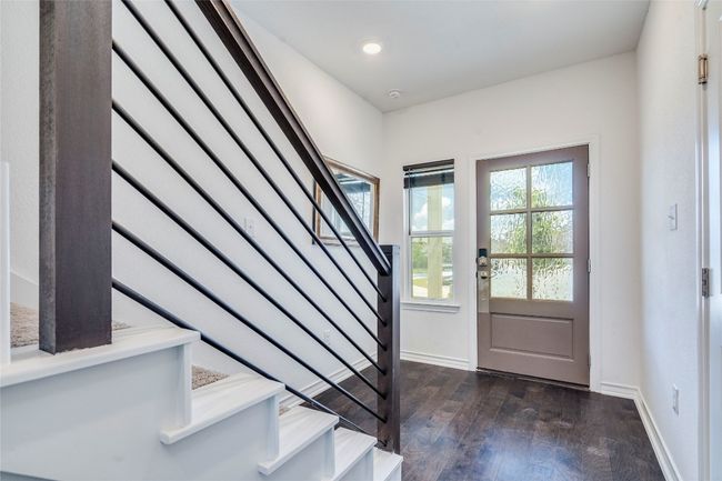 572 Pepperbark Loop, House other with 4 bedrooms, 3 bathrooms and 4 parking in Buda TX | Image 4
