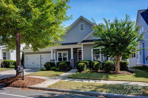 11633 Bradford Park Dr, Davidson, NC, 28036-8620 | Card Image
