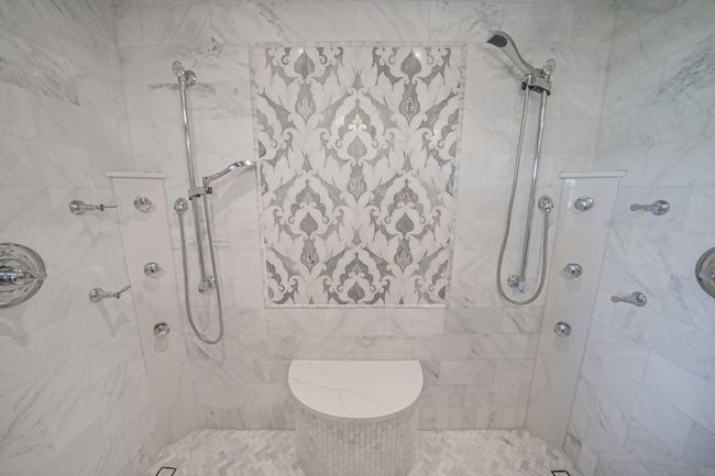 Full bathroom featuring a tile shower | Image 18