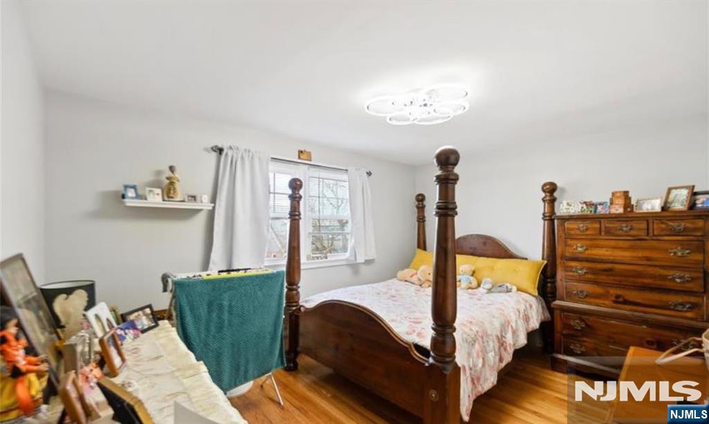 Residential Lease in Elmwood Park 5