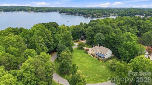 354 Robinson Rd, Mooresville, NC, 28117-9035 | Card Image