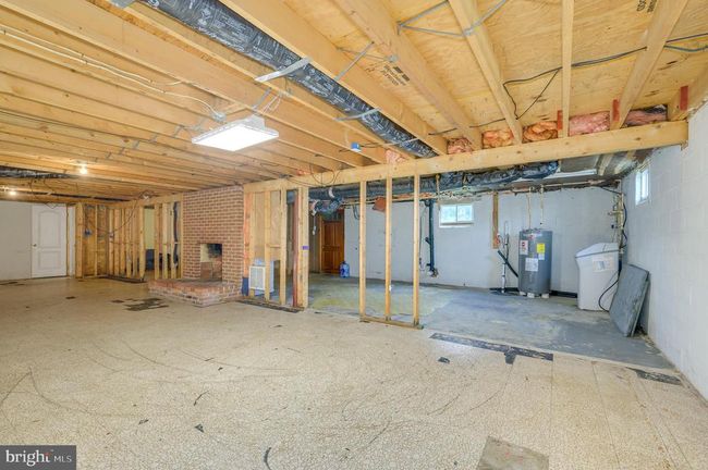 3208 Old Leetown Pike, House other with 3 bedrooms, 2 bathrooms and null parking in RANSON WV | Image 33