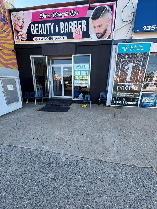 135-26 Crossbay Blvd, Ozone Park, NY, 11417-2738 | Card Image