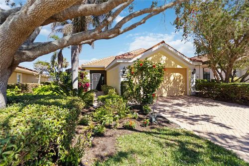 10508 Crooked Creek Dr, VENICE, FL, 34293-7318 | Card Image