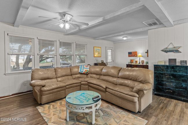 630 Fourth Ave S, House other with 4 bedrooms, 2 bathrooms and 1 parking in Kure Beach NC | Image 24