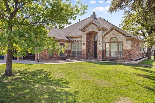 12245 Fairway Meadows Dr, Fort Worth, TX, 76179-6644 | Card Image